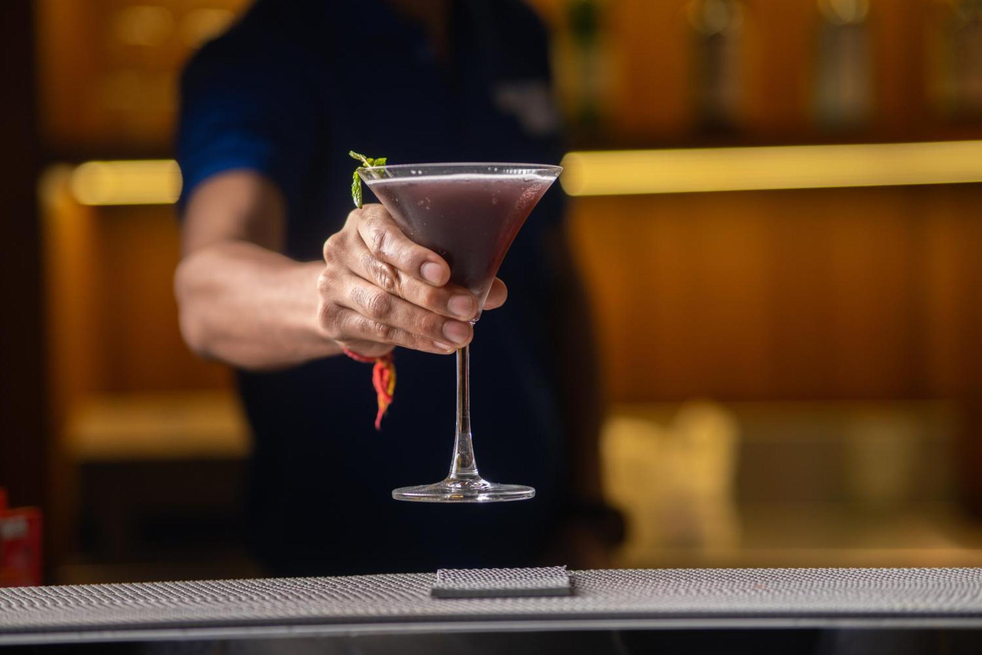 Pride Elite, Daman Hotel Eksteriør billede